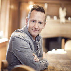 Martin Smith's 1st Solo Album, God's Great Dance Floor, Step 01, Hits No. 1 On iTunes