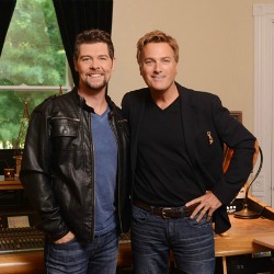 MICHAEL W. SMITH TAPS JASON CRABB AS SPECIAL GUEST FOR FINAL LEG OF “WORSHIP AROUND THE WORLD” TOUR