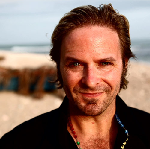 Kevin Max | Kevin Max | TodaysChristianMusic.com