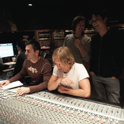 In The Studio/Gear Guide with... Switchfoot