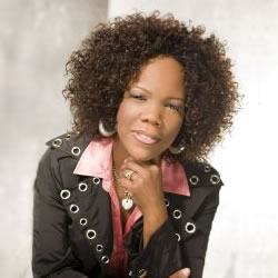 THE FRINGE Spotlight: Lynda Randle