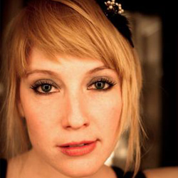 Brett Manning Studios: Leigh Nash Gives Vocal Lessons