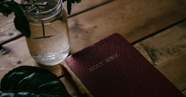 10 Verses to Read When Anxiety Strikes