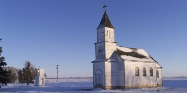 All Alone Together: The Tragedy of Superficial Relationships at Church