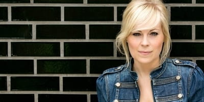 Does It Matter that Christian Singer Vicky Beeching is Gay?