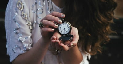 5 Ways You Can Stop Wasting Time (and Enjoy Life!)