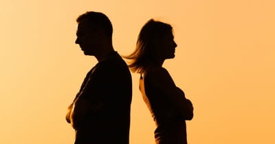 10 Things Your Husband Really Doesn't Like