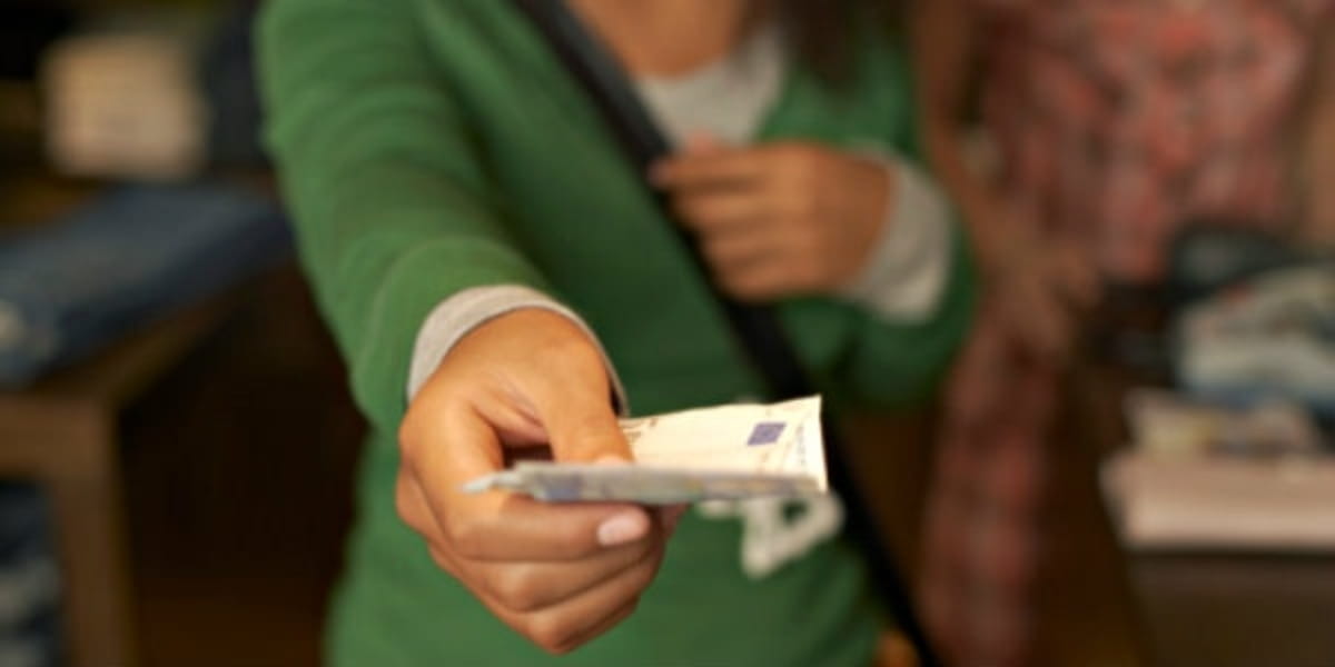 4 Common Questions about Biblical Generosity