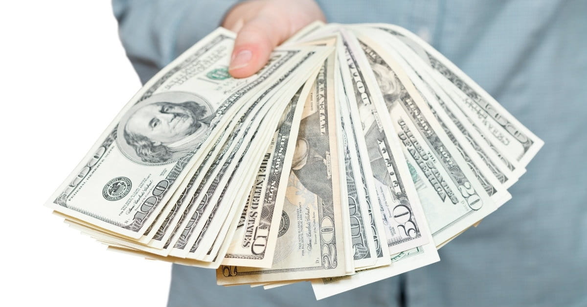 6 Tips to Manage Your Money Better