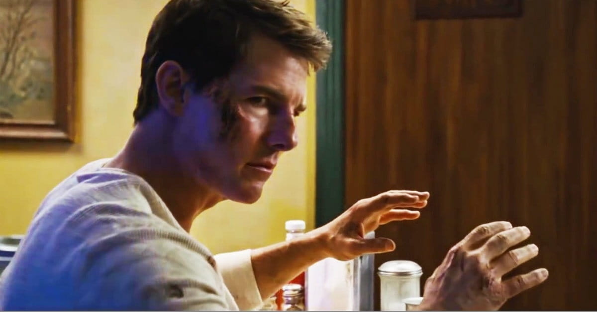 Newest <i>Jack Reacher</i> is a Brooding, By-the-Numbers Bore