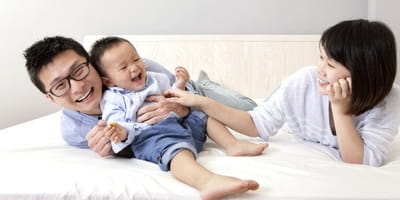 5 Ways to Encourage Your Husband as a Dad