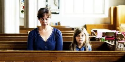 6 Ways to Help Your Kids Deal with Hypocrisy in the Church