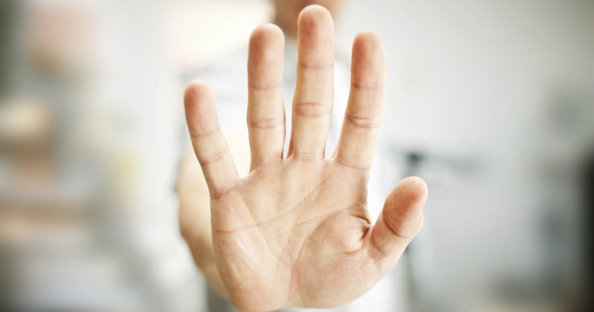 How Your Small Group Clique is Destroying Your Pastor