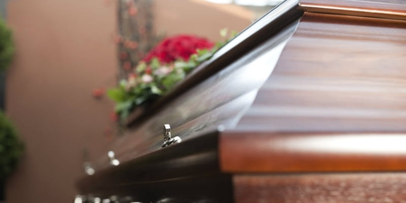 Crystal Cathedral Founder Robert Schuller Dies