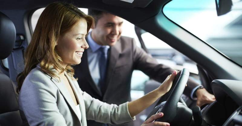 Single Mom Prays for Miracle to Afford New Car, Stranger Comes Forward to Pay in Full