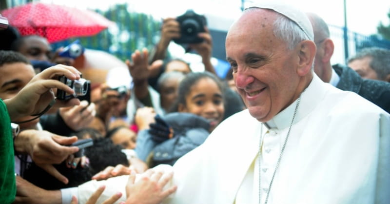 Naghmeh Abedini Seeks Help from Pope for Imprisoned Husband
