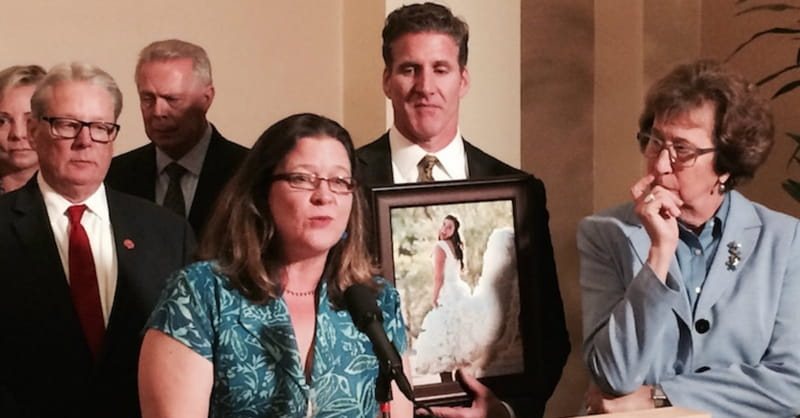 California Governor Signs Right-to-Die Bill Sought by Brittany Maynard