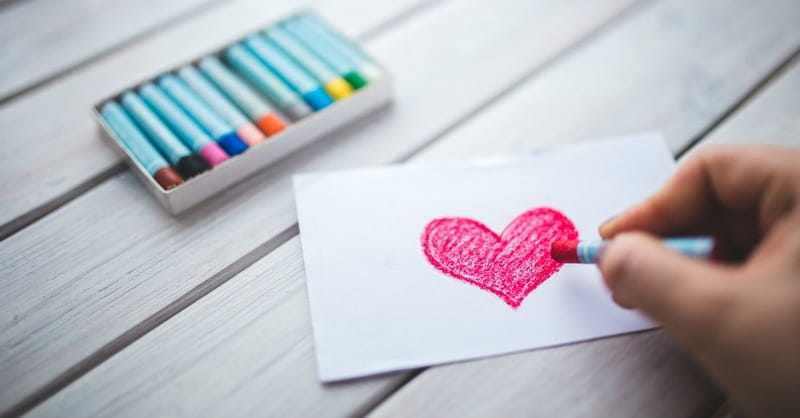 Girlfriend Personalizes Entire Bible for Boyfriend’s Christmas Gift