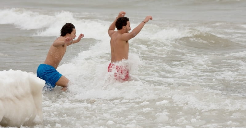 Orthodox Christians Celebrate Epiphany Day by Plunging into Icy Waters