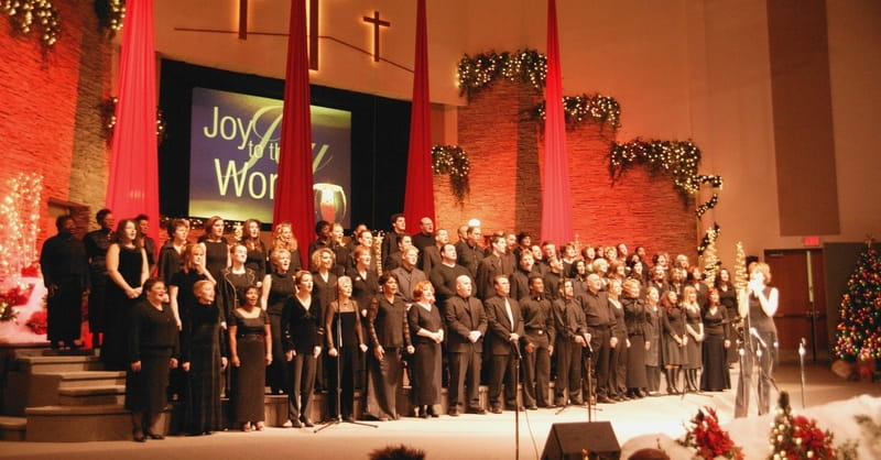 Author Jon Acuff Under Fire for Support of Cancelling Church on Christmas
