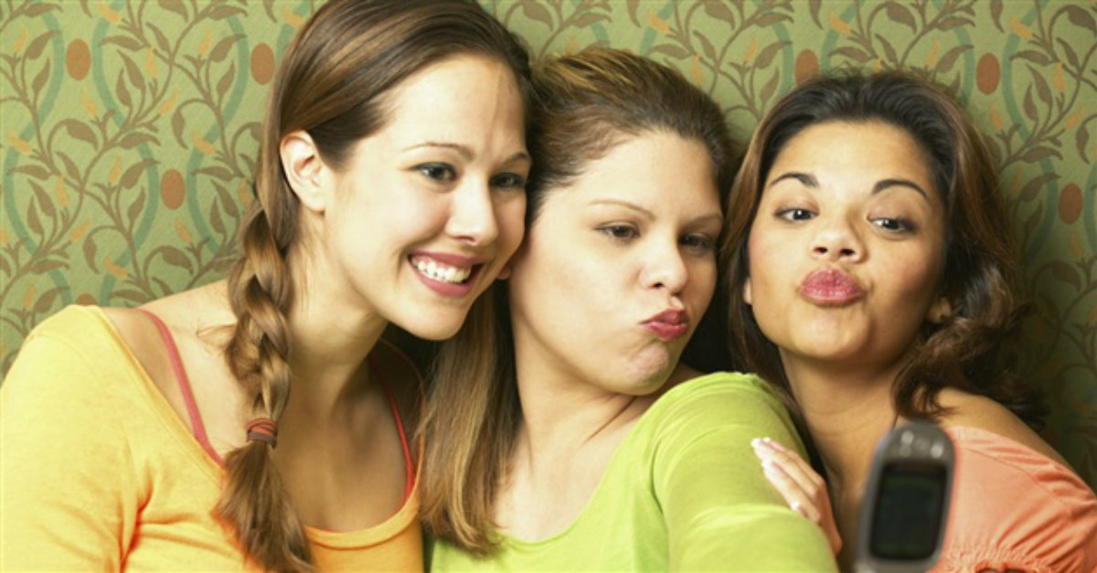 How Does the "Selfie Culture" Affect Young Women Today?