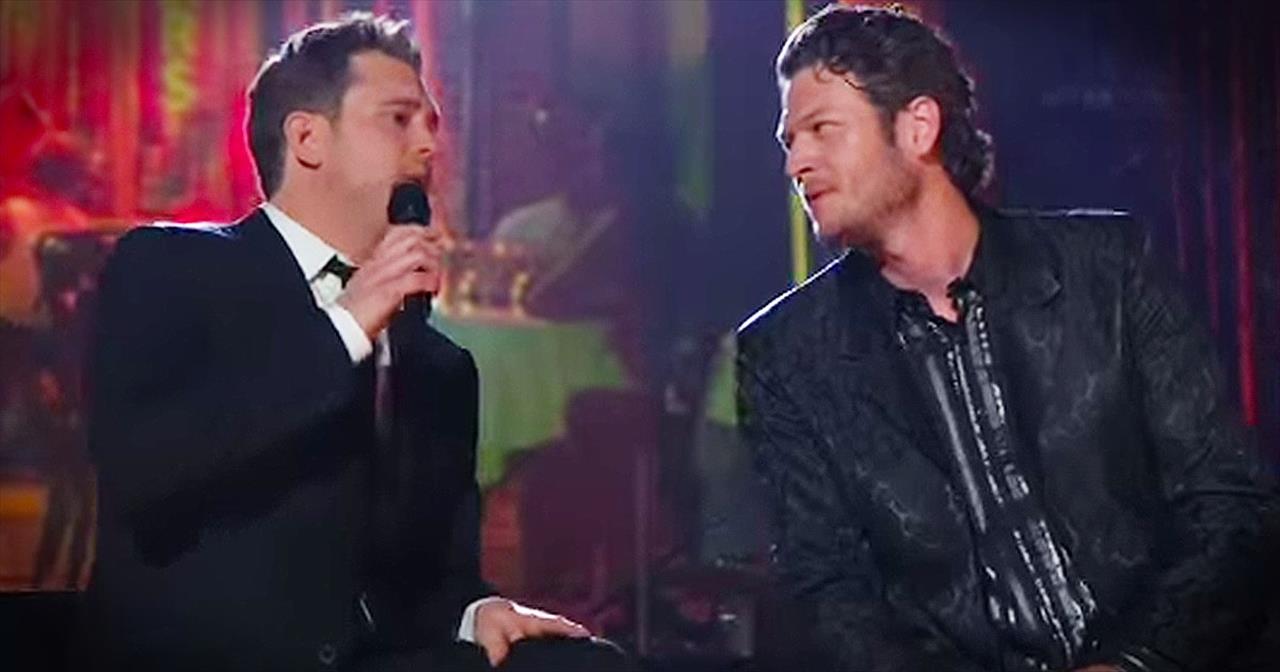 Michael Buble And Blake Shelton Perform Heartfelt Duet Of ‘Home’