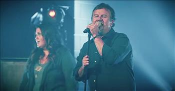 'At Calvary' - Live Worship From Casting Crowns Is Incredible!