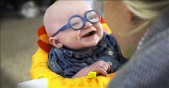 Baby+Boy+Seeing+His+Mom+For+The+First+Time+Is+Too+Sweet