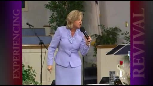Experiencing Revival with Shelia Isom 