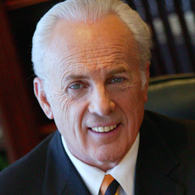 Listen to John MacArthur - Grace to You Weekend Radio Online